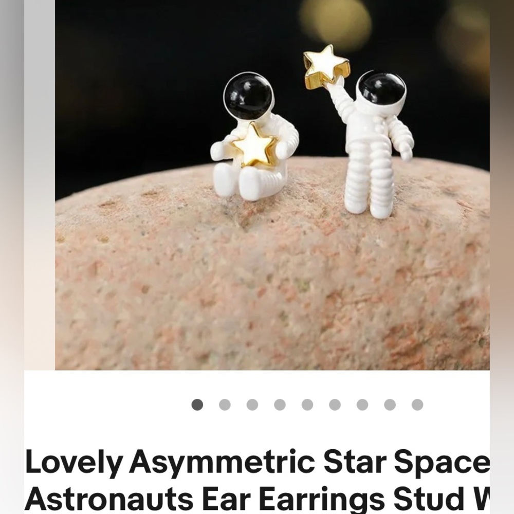 Astronaut asymmetrical earrings Celestial Gold stars pierced Sealed New
